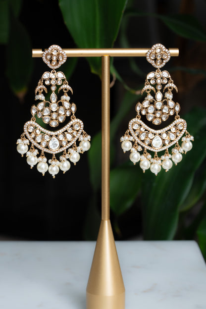 CHASHNI - WHITE CHANDELIER KUNDAN CHANDBALI EARRINGS